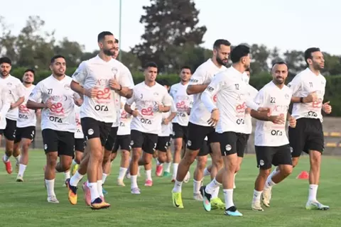 اتحاد الكرة يعلن حكام مباراتي مصر والجزائر قبل كأس العرب